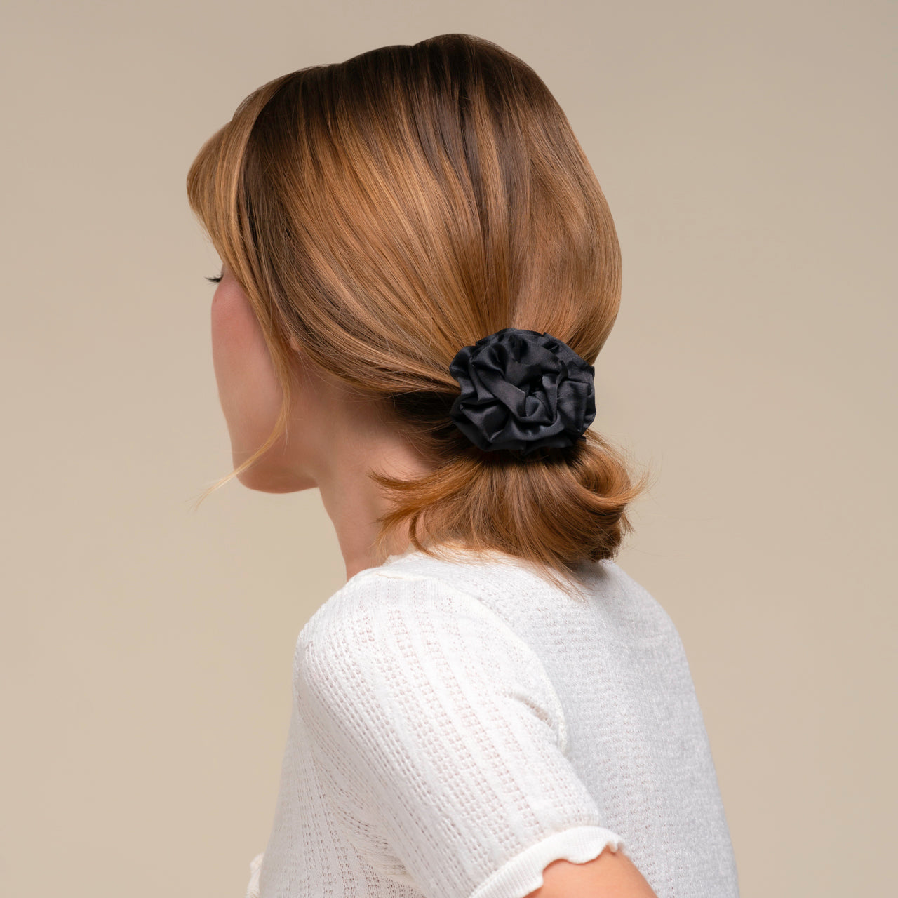 508559-RosetteRuchedSatinScrunchies-3pc-TrendHairAccessories-Black-Model-Hair-1280x1280px.jpg