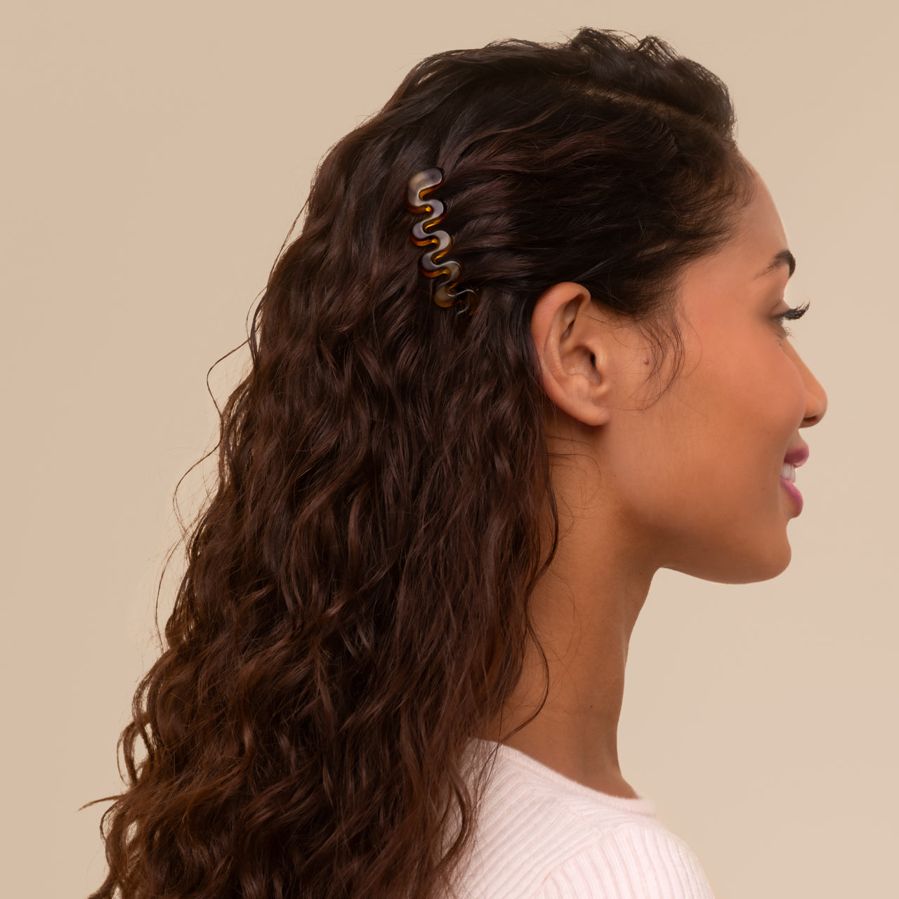 514321-RecycledPlasticFrenchHairCombs-2pcSet-Tort-Model-2-1280x1280px.jpg