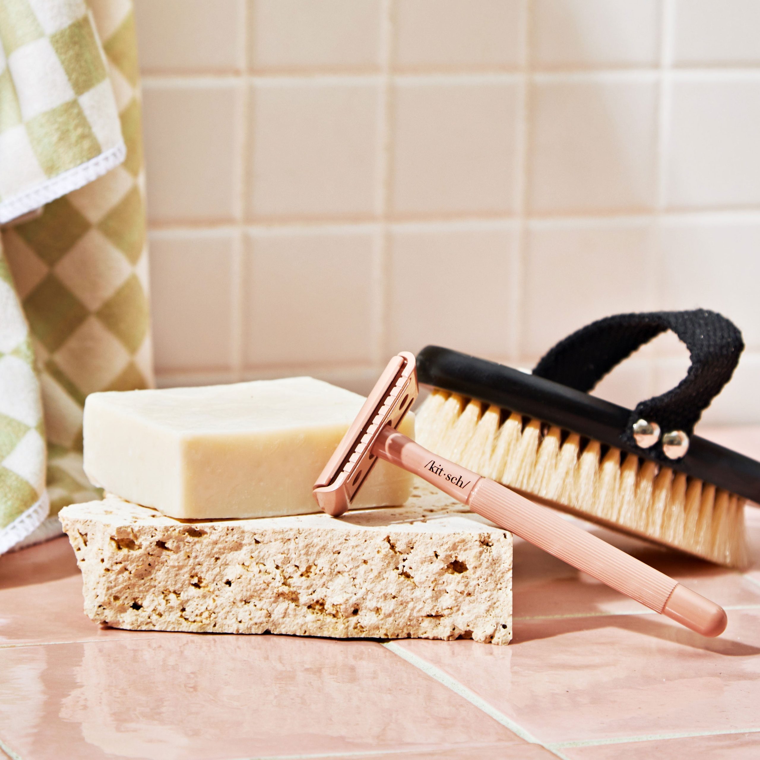 KITSCH_SHAVE_011723222_1x1_eb743e91-e6b8-4d27-9701-bc3034a68664-1.jpg